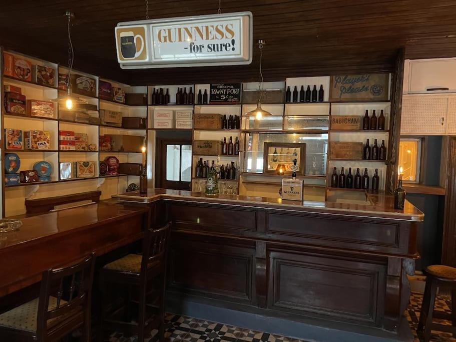 فيلا Tw O Connell Old World Irish Pub كاهيرسيفين المظهر الخارجي الصورة